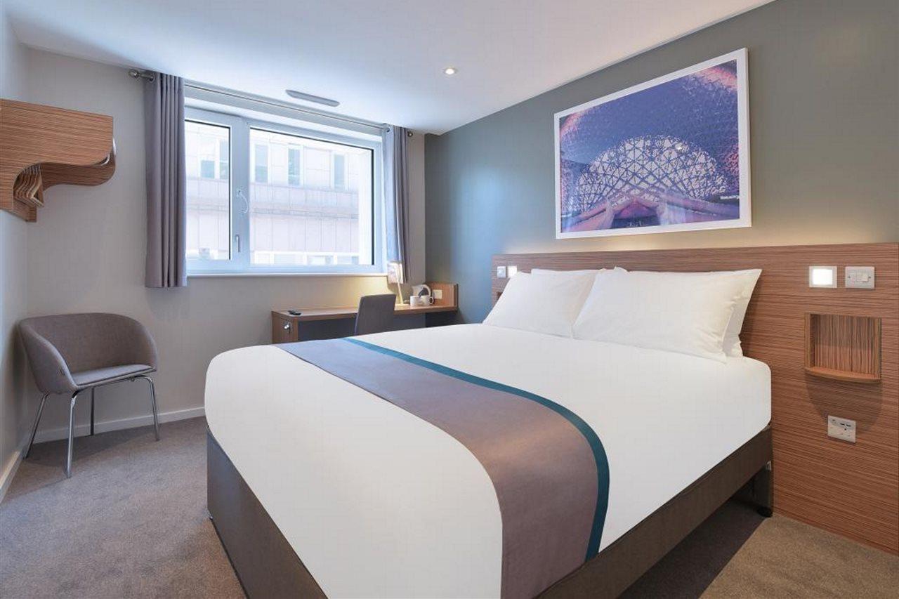 Travelodge London City Екстериор снимка