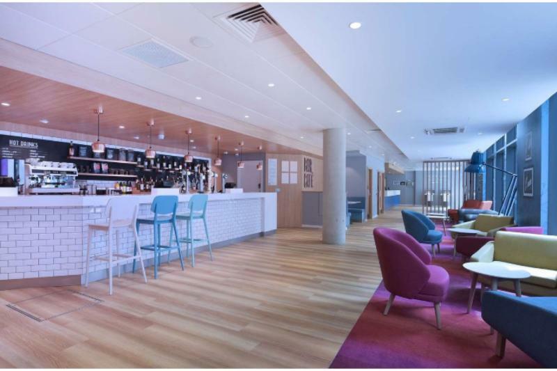 Travelodge London City Екстериор снимка